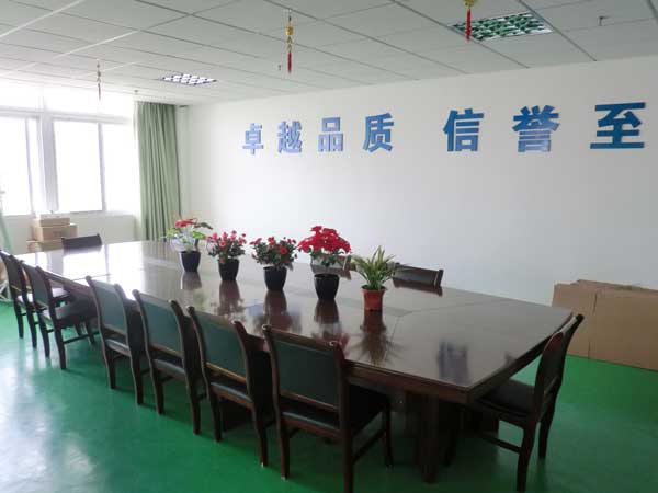 生產(chǎn)車間，研發(fā)人員開會廳